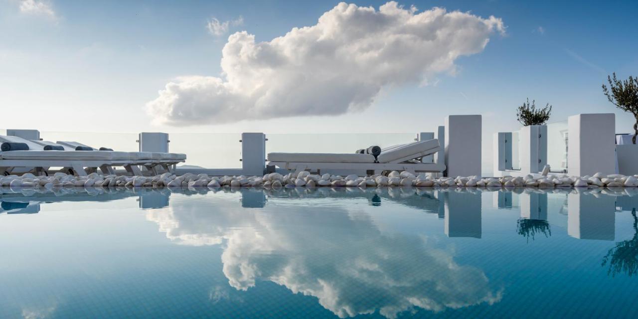 Above Blue 4* Imerovigli (Santorini)